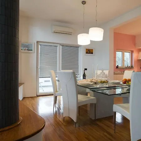 5 Bedroombeautiful In * Pula