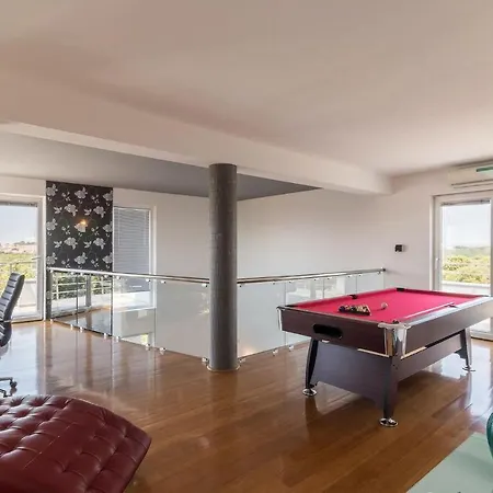Holiday home 5 Bedroombeautiful In