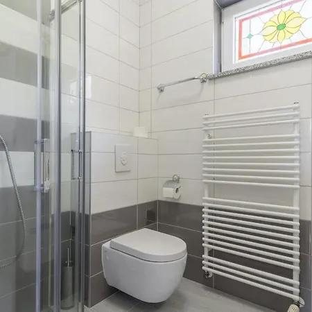 5 Bedroombeautiful In